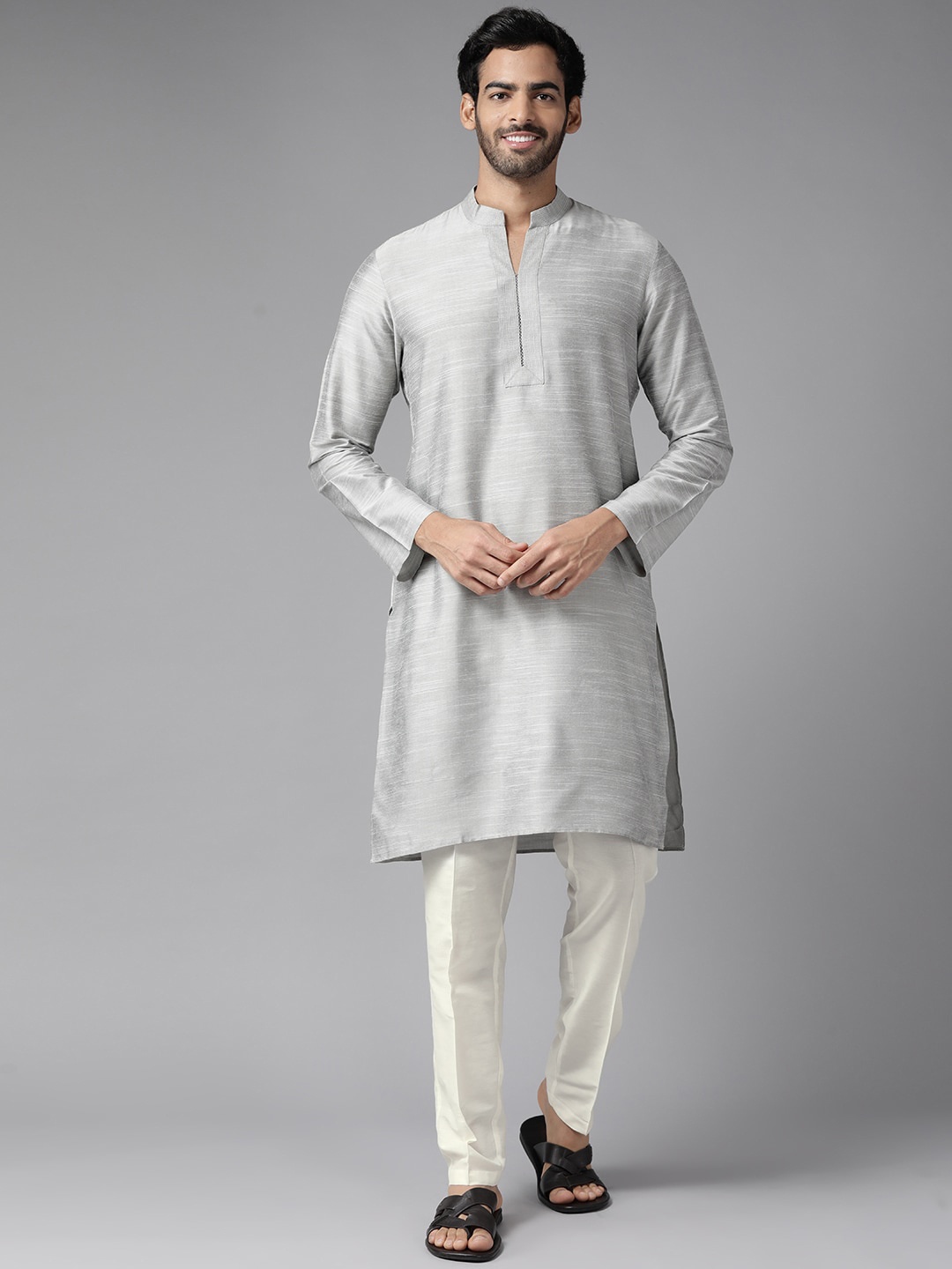 

See Designs Men Grey Solid Cotton Kurta
