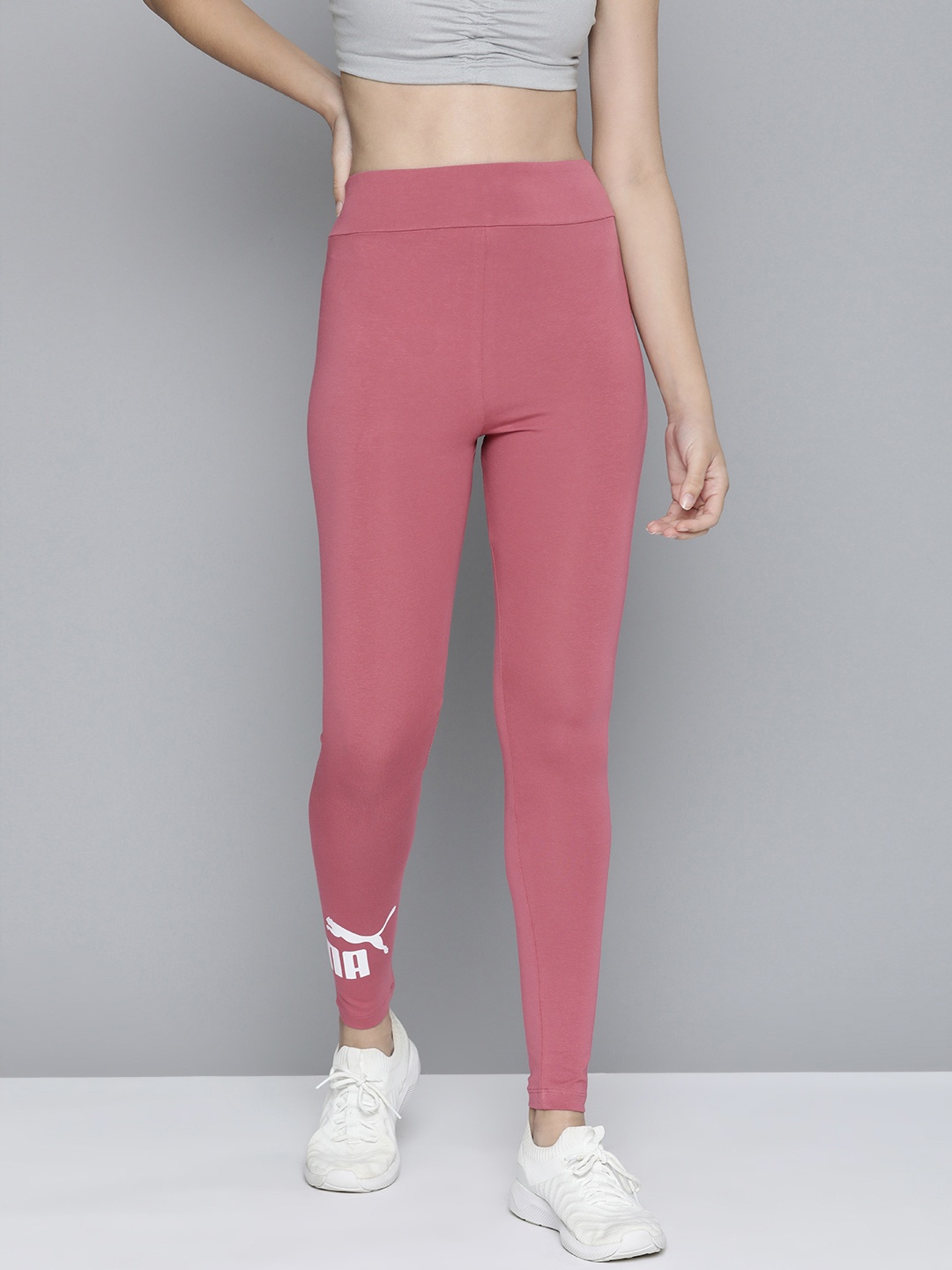 

Puma Women Dusty Pink Solid Essentials Logo Tight Fit Tights, Rose