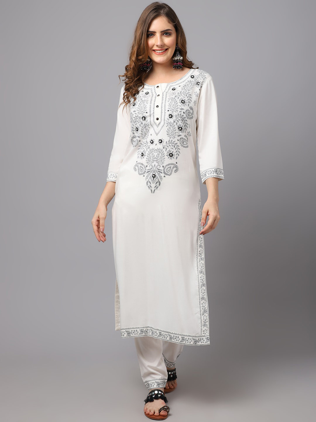

Tulsattva Women Ethnic Motifs Print Long Sleeves Kurta, White