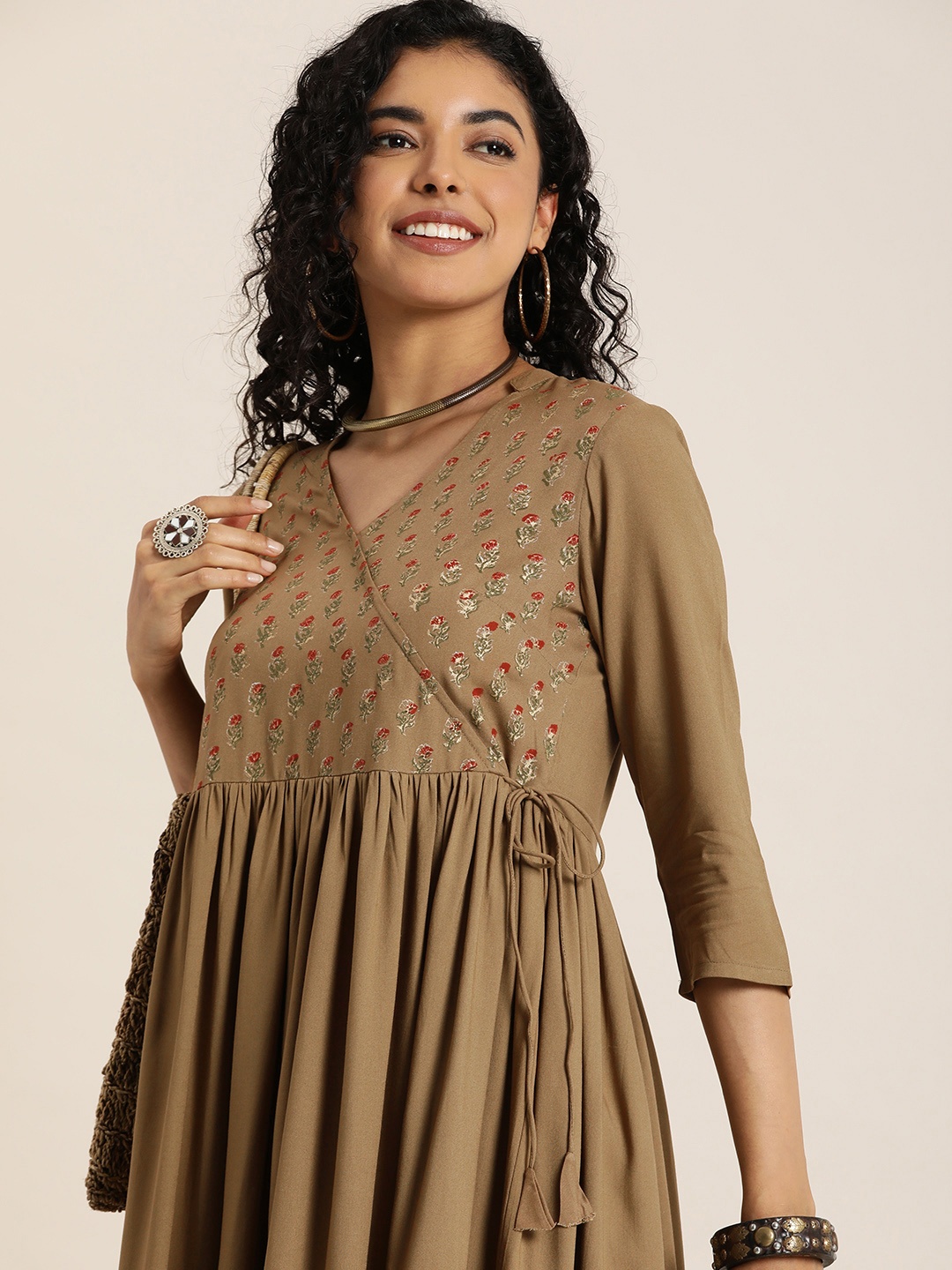 

Taavi Women Floral Printed Angrakha Kurta with Trousers, Taupe