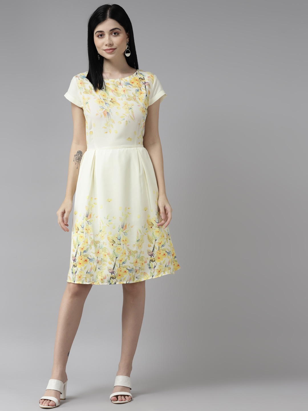 

Aarika Yellow Floral Print Georgette A-Line Dress