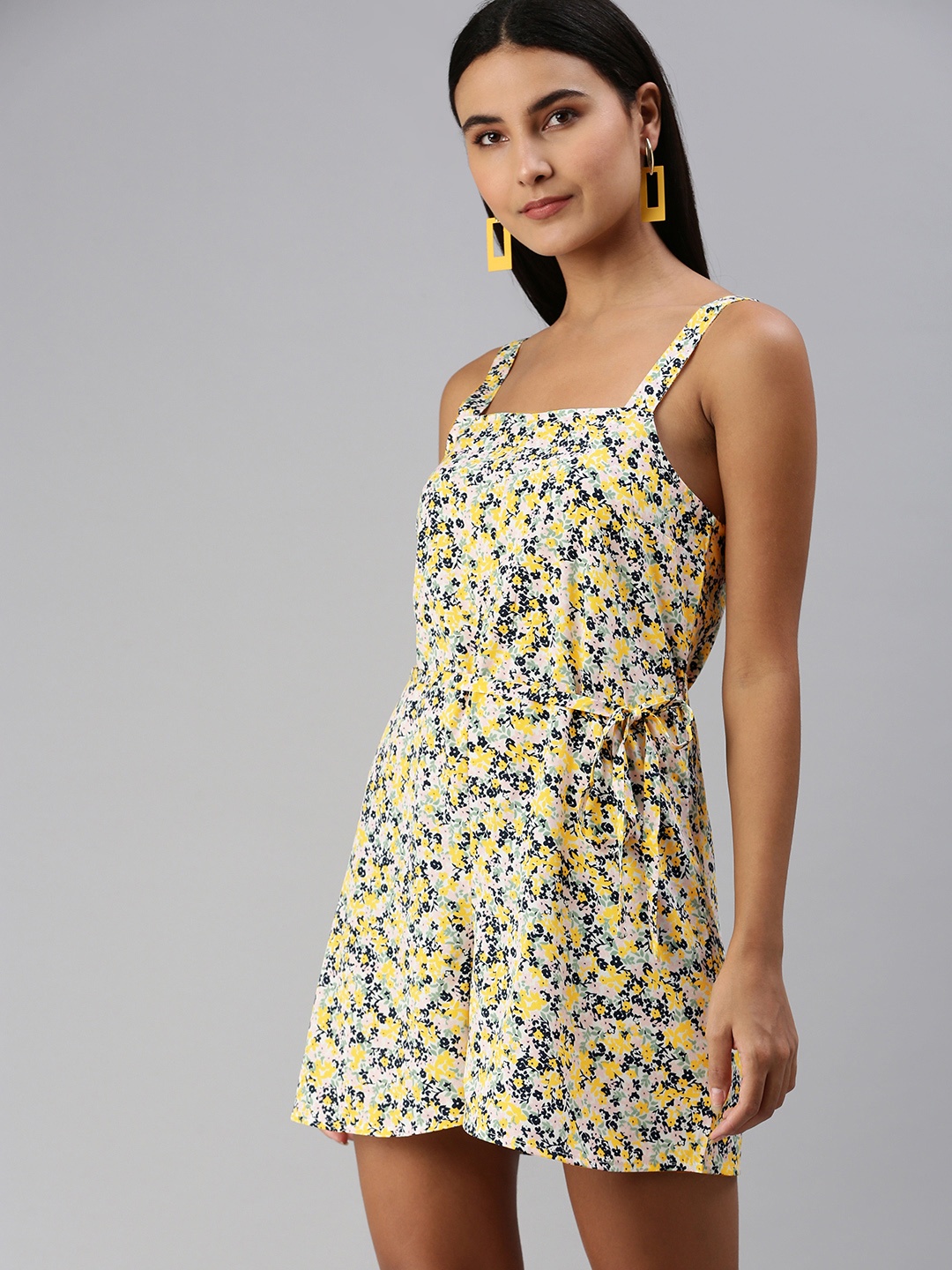 

EVERYDAY by ANI White & Yellow Printed Jumpsuit