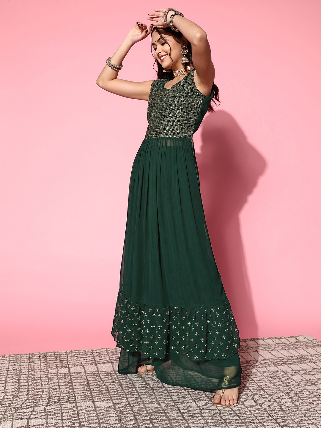 

ZOLA Women Ethnic Motifs Polyester Shimmer & Sequin Kurta Set, Green