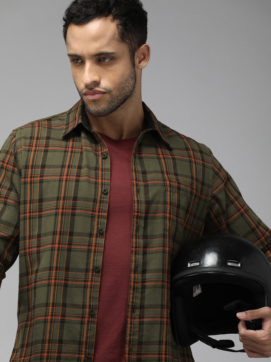 

Roadster Men Olive Green & Orange Checked Pure Cotton Casual Shirt