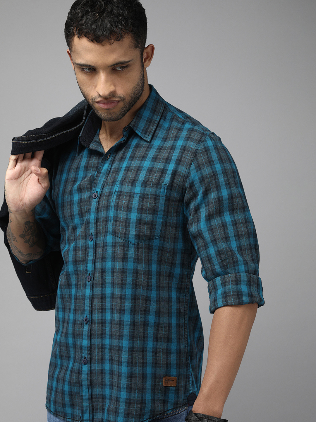 

Roadster Men Blue Comfort Fit Tartan Checks Checked Cotton Casual Shirt