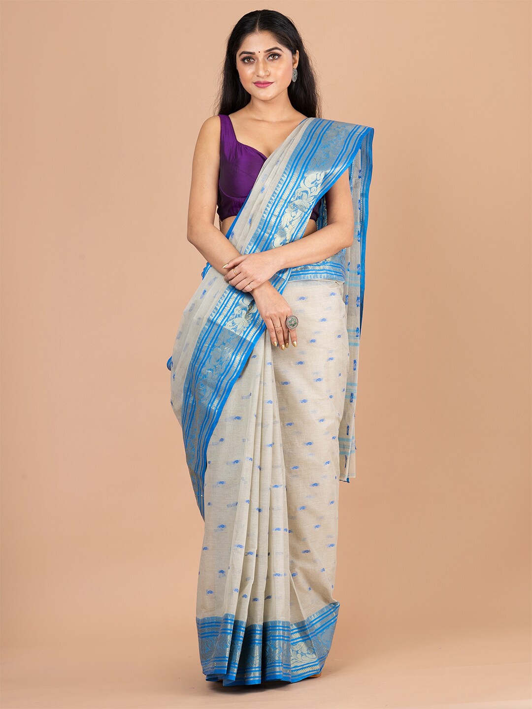 

Laa Calcutta Beige & Blue Woven Design Zari Pure Cotton Jamdani Saree