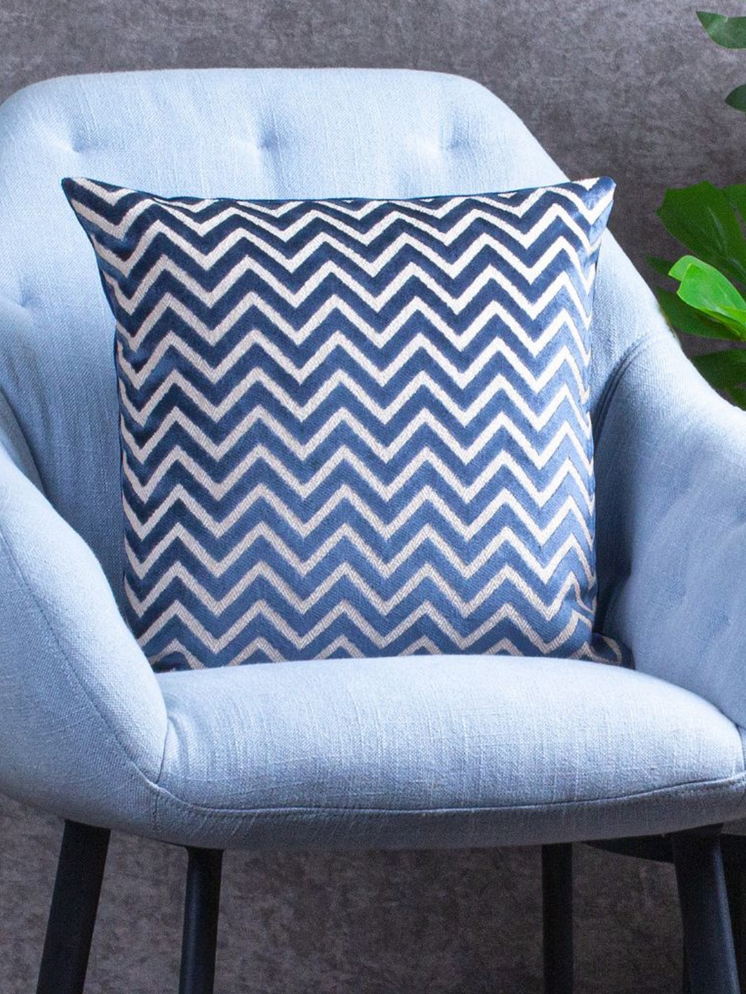 

Just Home Navy Blue & Cream-Coloured Geometric Jacquard Velvet Square Cushion Cover