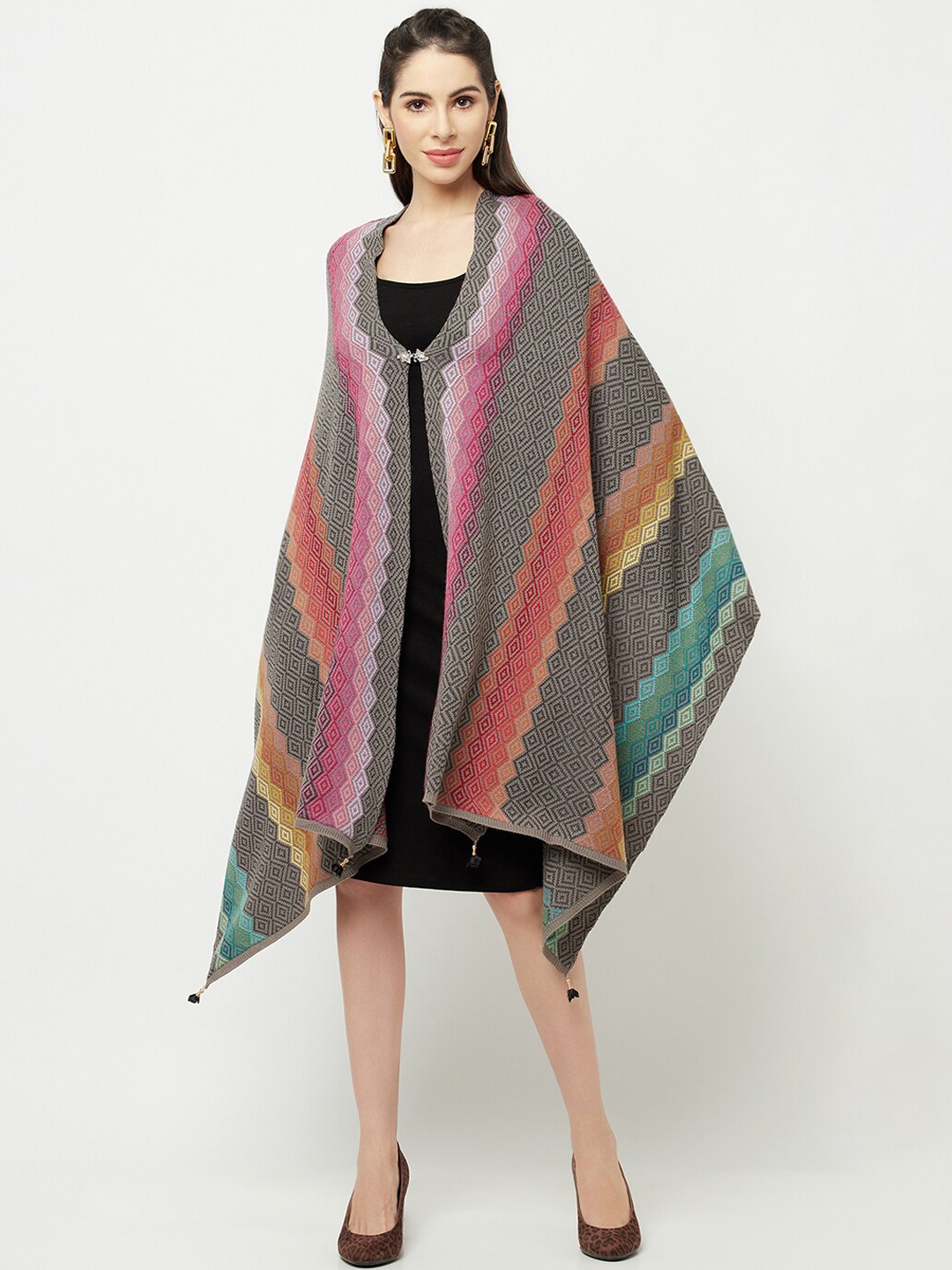

Knitstudio Women Grey-Colored Chevron Knitted Shawl