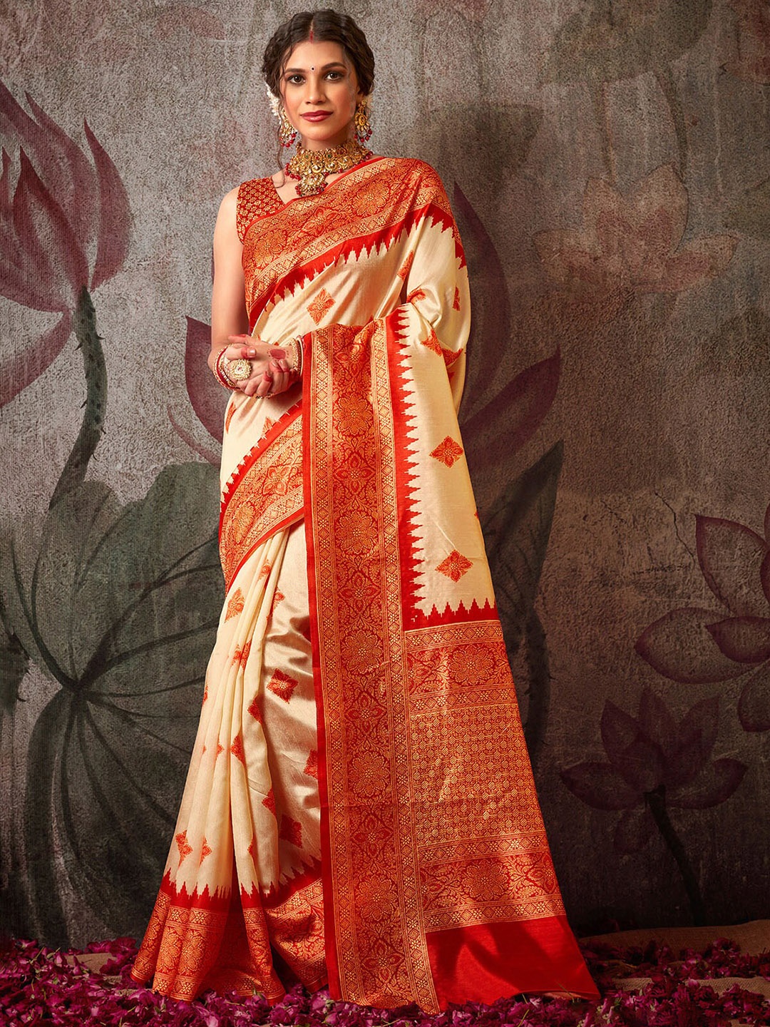 

ODETTE Off White & Red Ethnic Motif Zari Silk Blend Saree