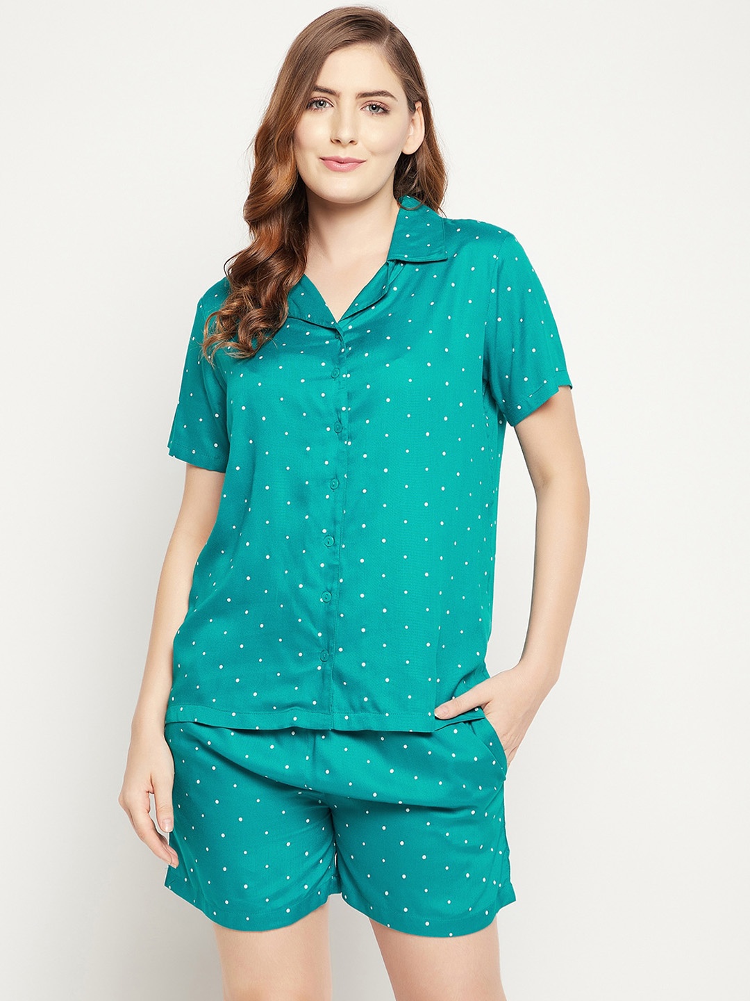 

Clovia Women Teal & White Printed Night suit