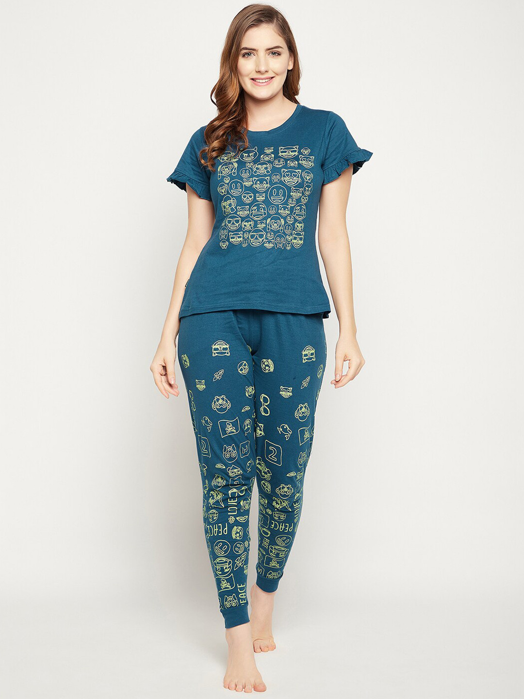 

Clovia Women Blue & Yellow Printed Night suit