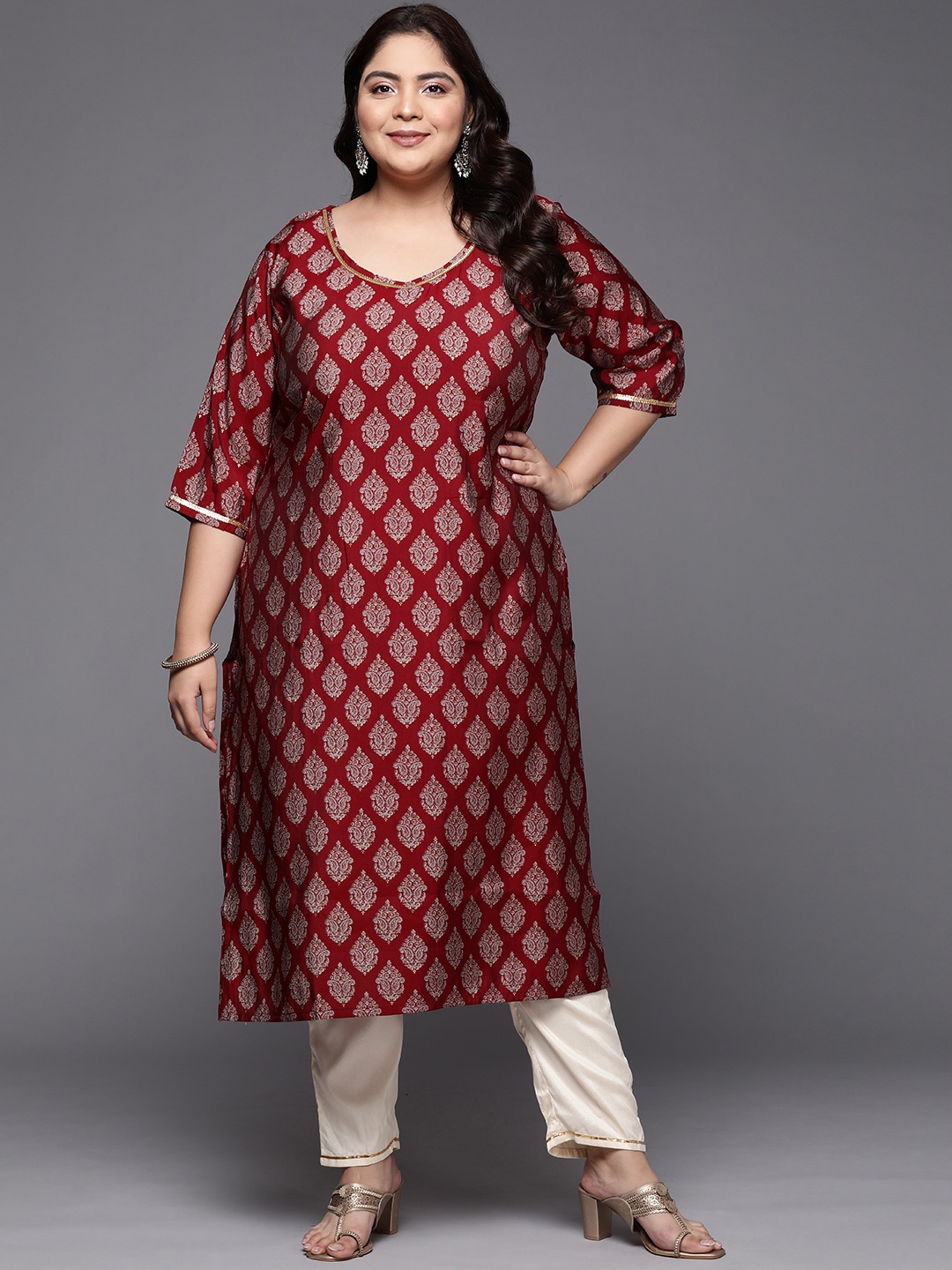 

EXTRA LOVE BY LIBAS Women Plus Size Red & Grey Ethnic Motifs Printed Sequin Kurta