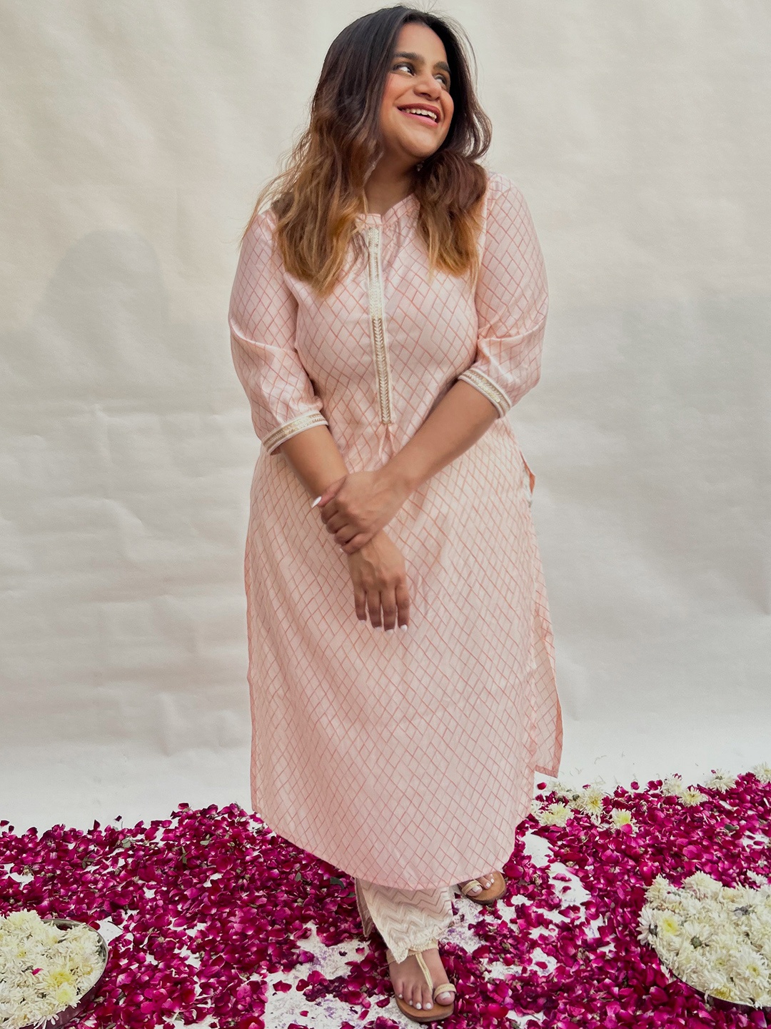 

EXTRA LOVE BY LIBAS Women Peach-Coloured Geometric Printed Plus Size Kurta