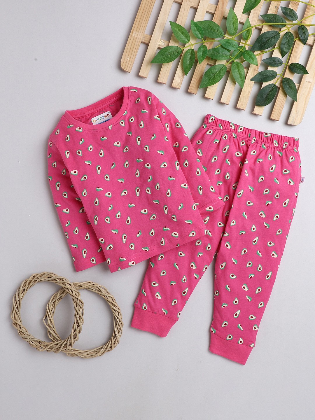 

BUMZEE Girls Fuchsia & Off White Full Sleeves T-Shirt And Pajama Night suit
