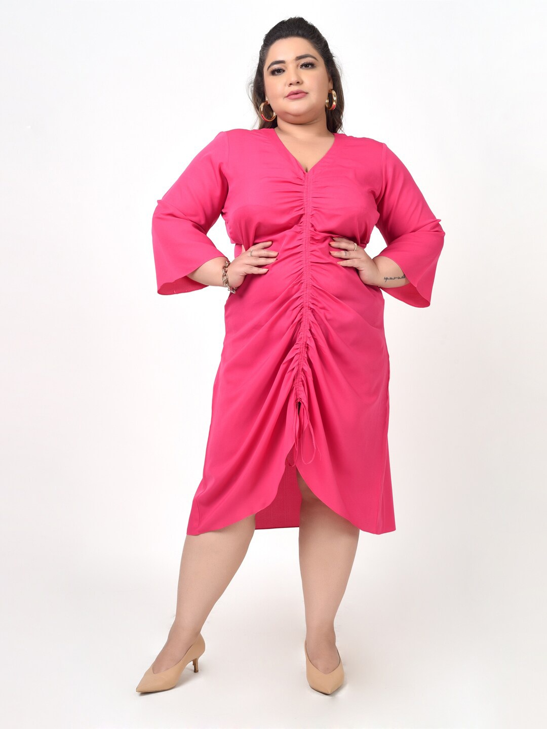 

Hencemade Plus Size Pink Crepe Sheath Dress