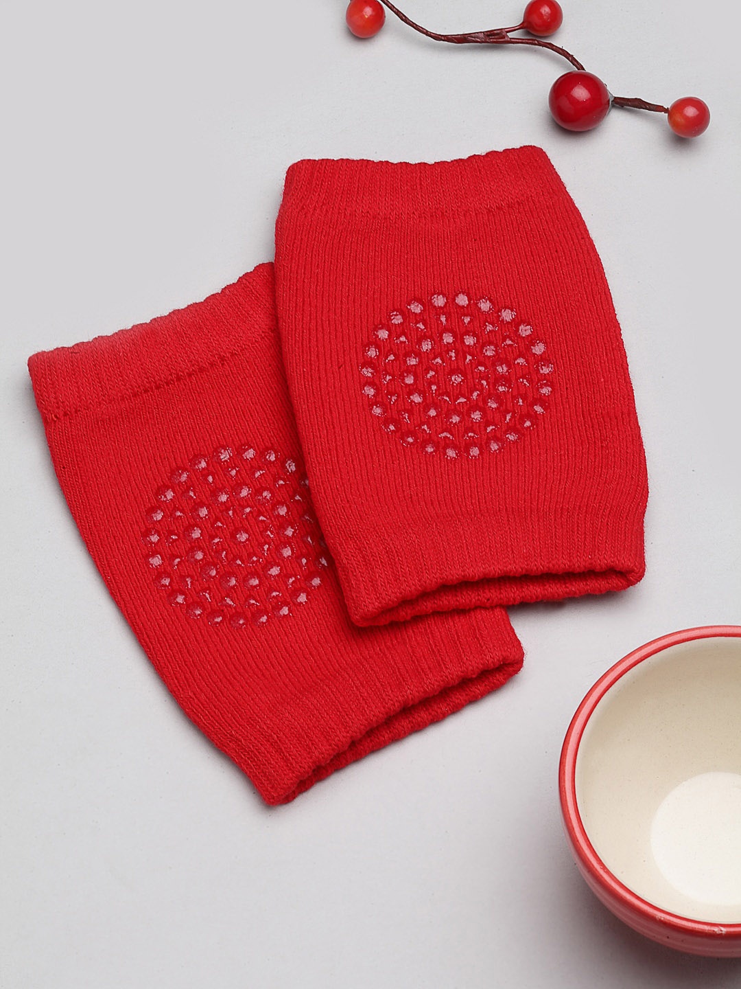 

Babymoon Infant Kids Baby Padded Knee Crawling Pads, Red