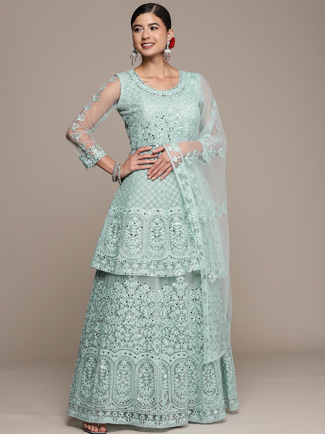 

SAARYA Women Sea Green Floral Embroidered Kurti with Skirt & With Dupatta