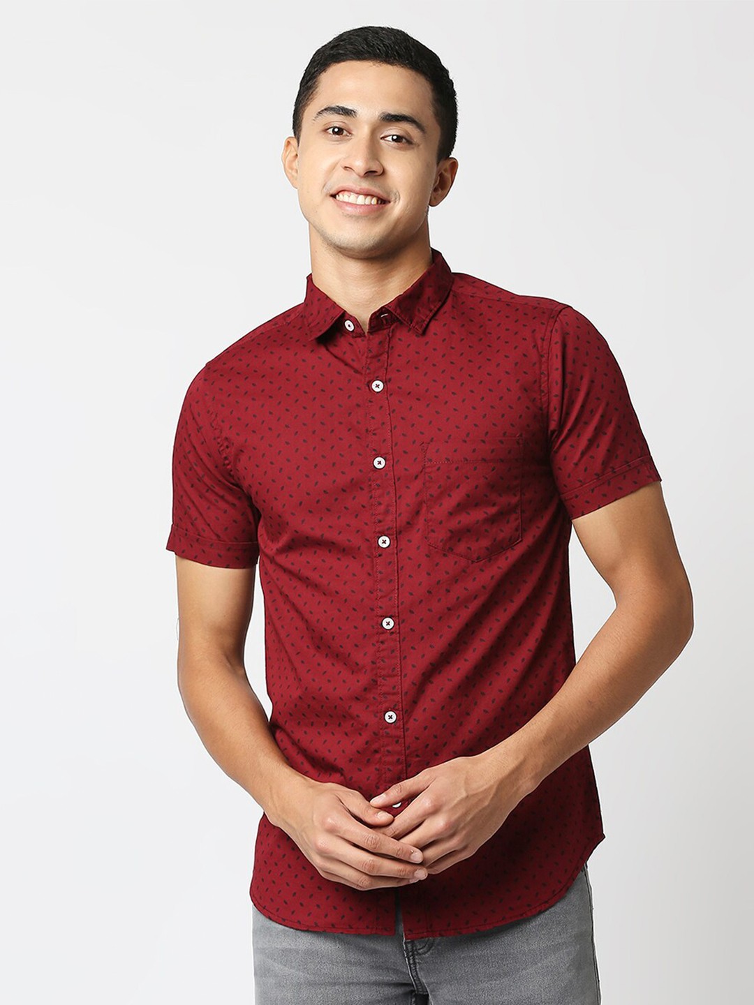 

VALEN CLUB Men Maroon Slim Fit Micro Ditsy Cotton Casual Shirt