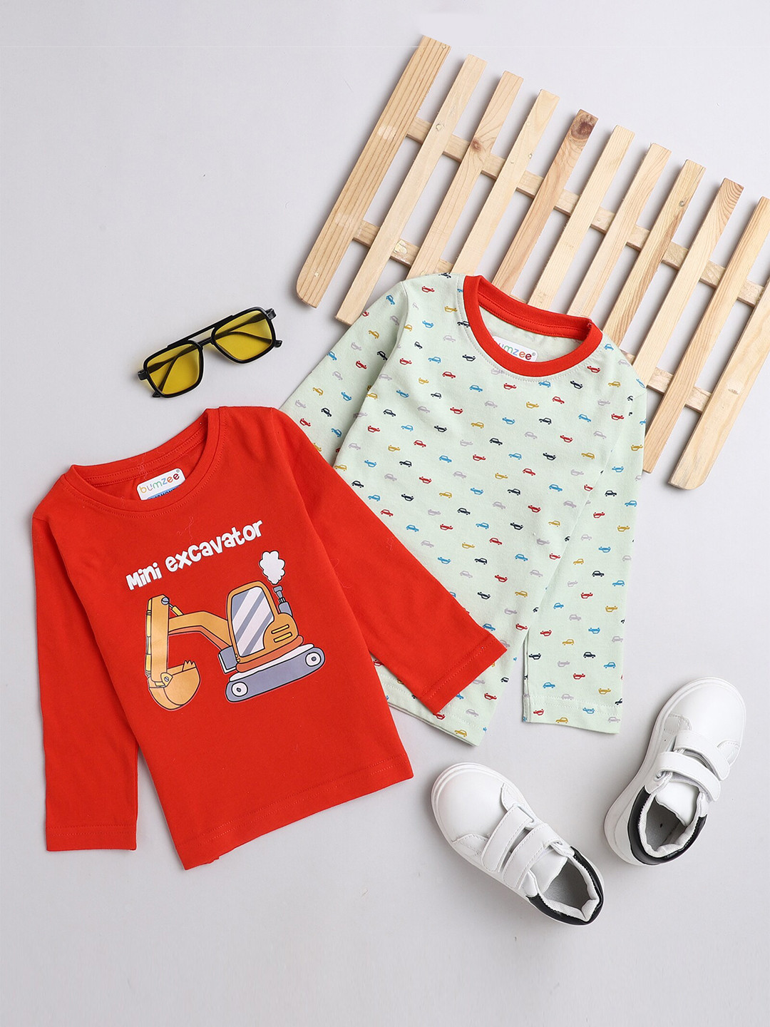 

BUMZEE Boys Set Of 2 Sea Green & Red Printed T-shirt