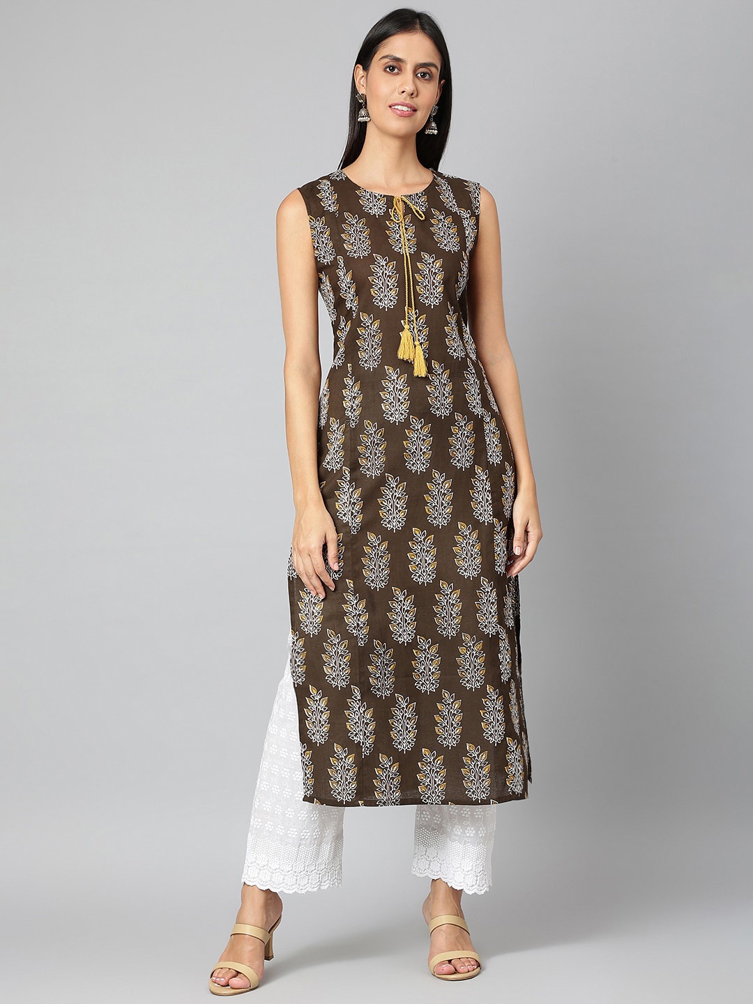 

JAIPUR ATTIRE Women Brown & White Floral Printed Keyhole Neck Kurta