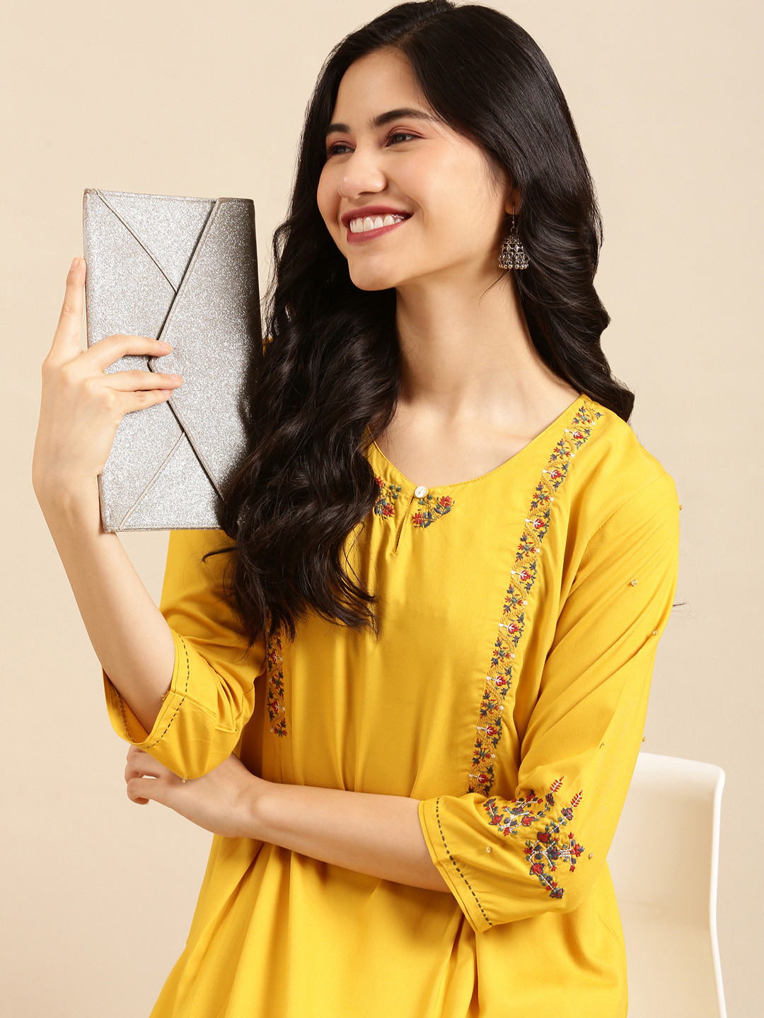 

SHOWOFF Women Yellow Floral Printed Cotton Kurta