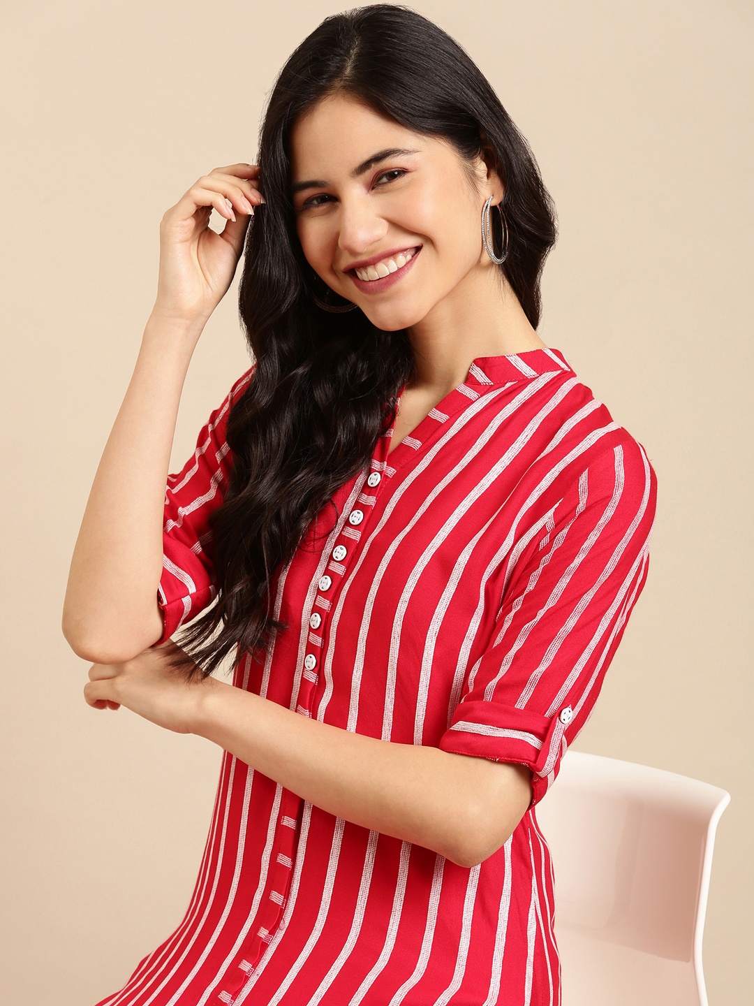 

SHOWOFF Women Red Striped Thread Work Dobby Cotton Kurta