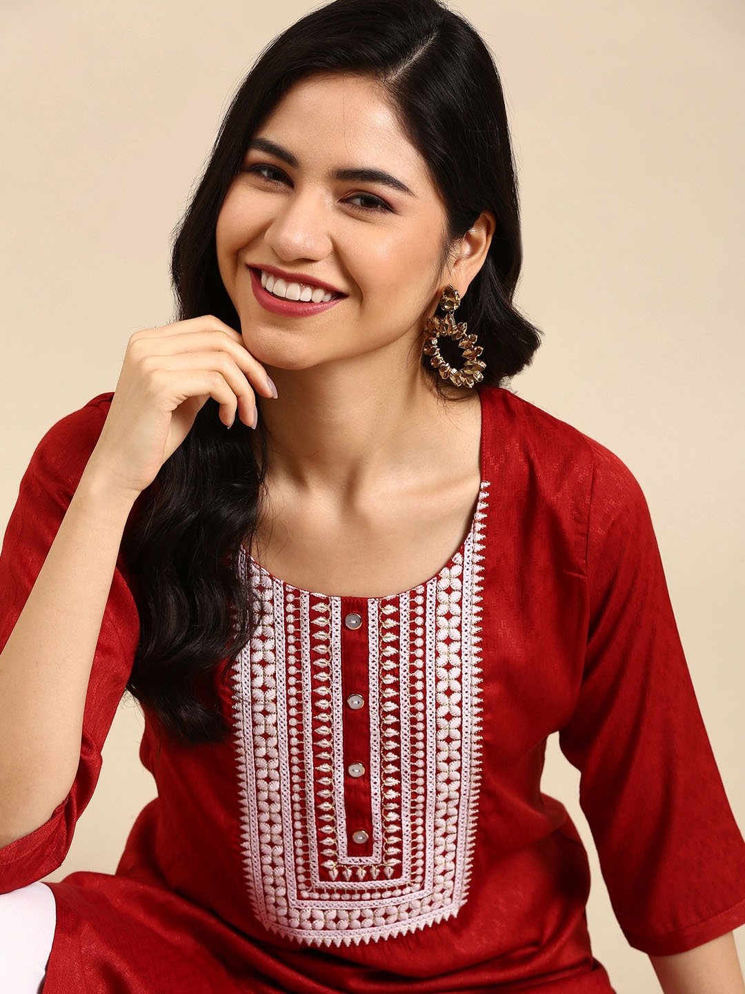 

SHOWOFF Women Rust Embroidered Woven Design Straight Kurta