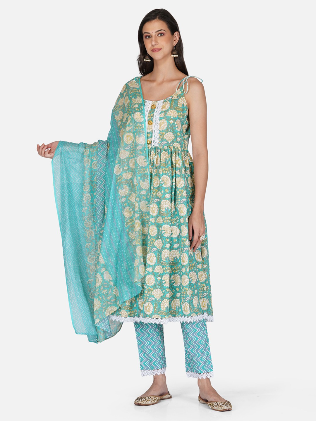 

METRO-FASHION Women Floral Printed Pure Cotton Kurta with Trouser & Dupatta Set, Blue