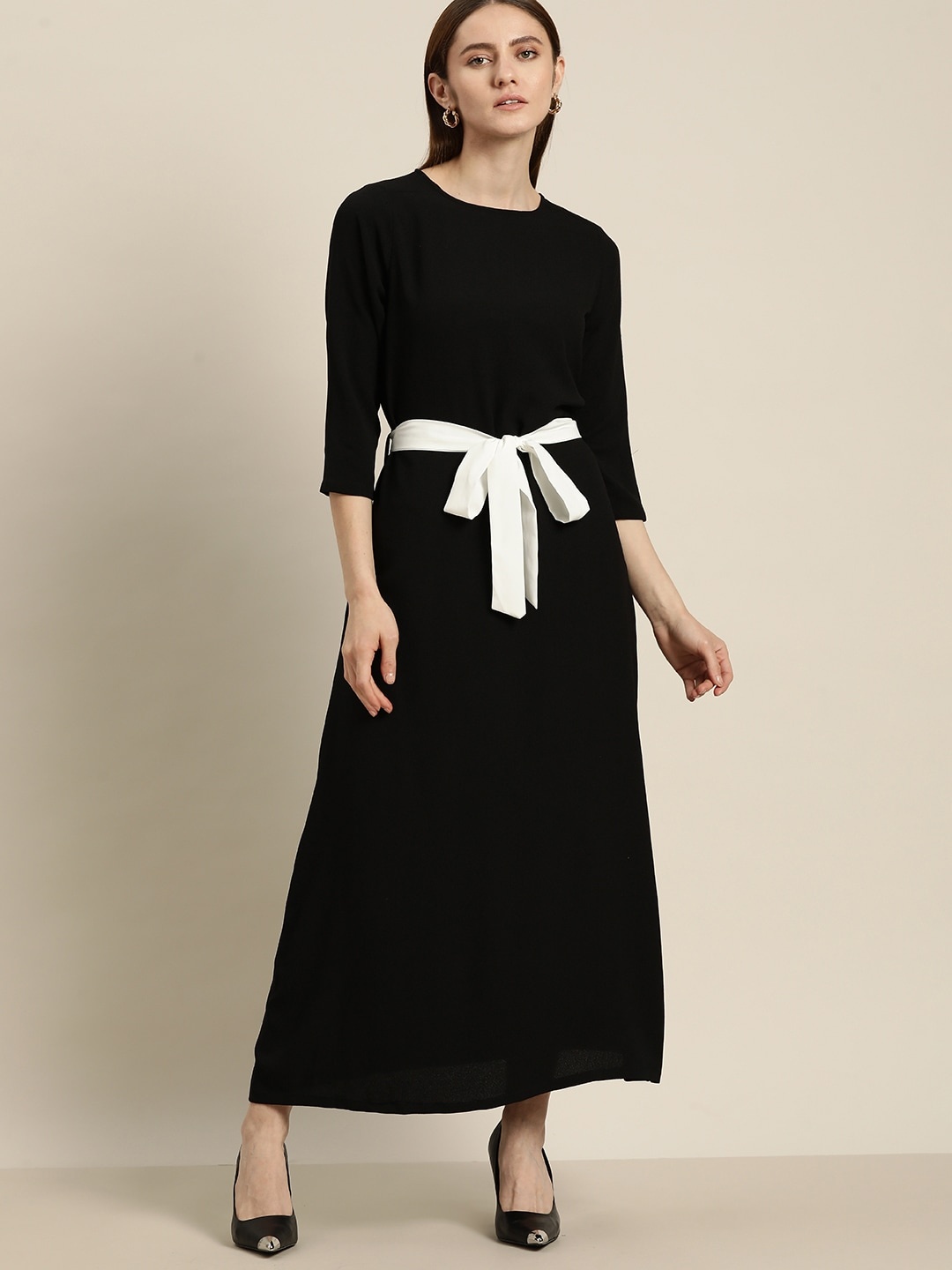 

her by invictus A-Line Maxi Dress with Belt, Black