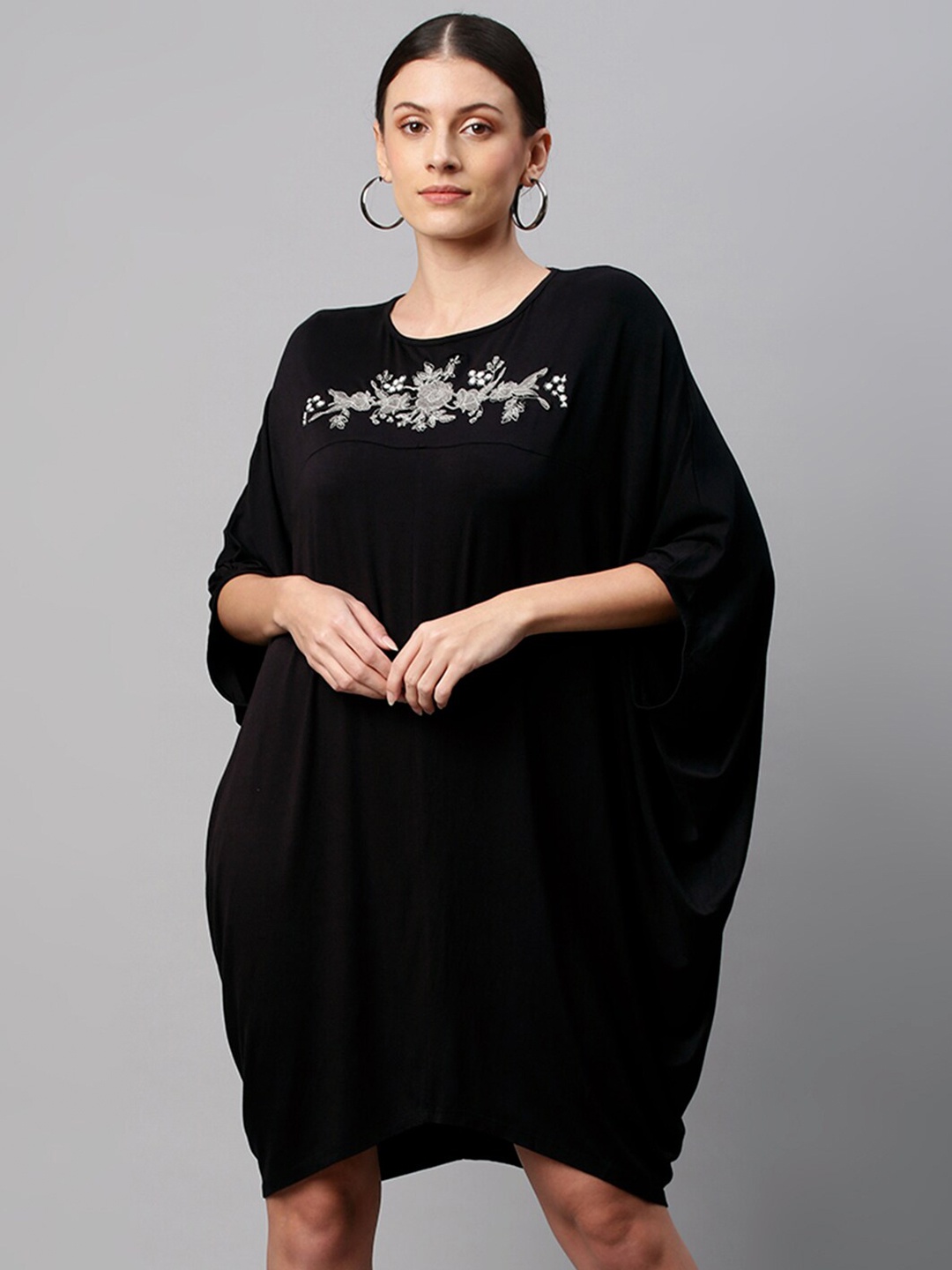 

Chemistry Black Choker Neck A-Line Dress
