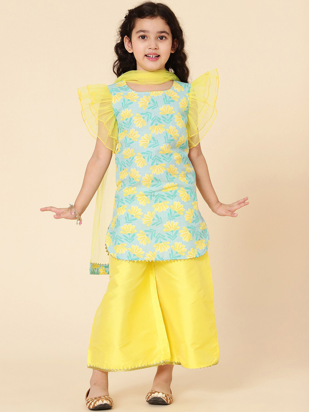 

A.T.U.N. Girls Blue Floral Gotta Patti Pure Cotton Kurta with Palazzos & With Dupatta