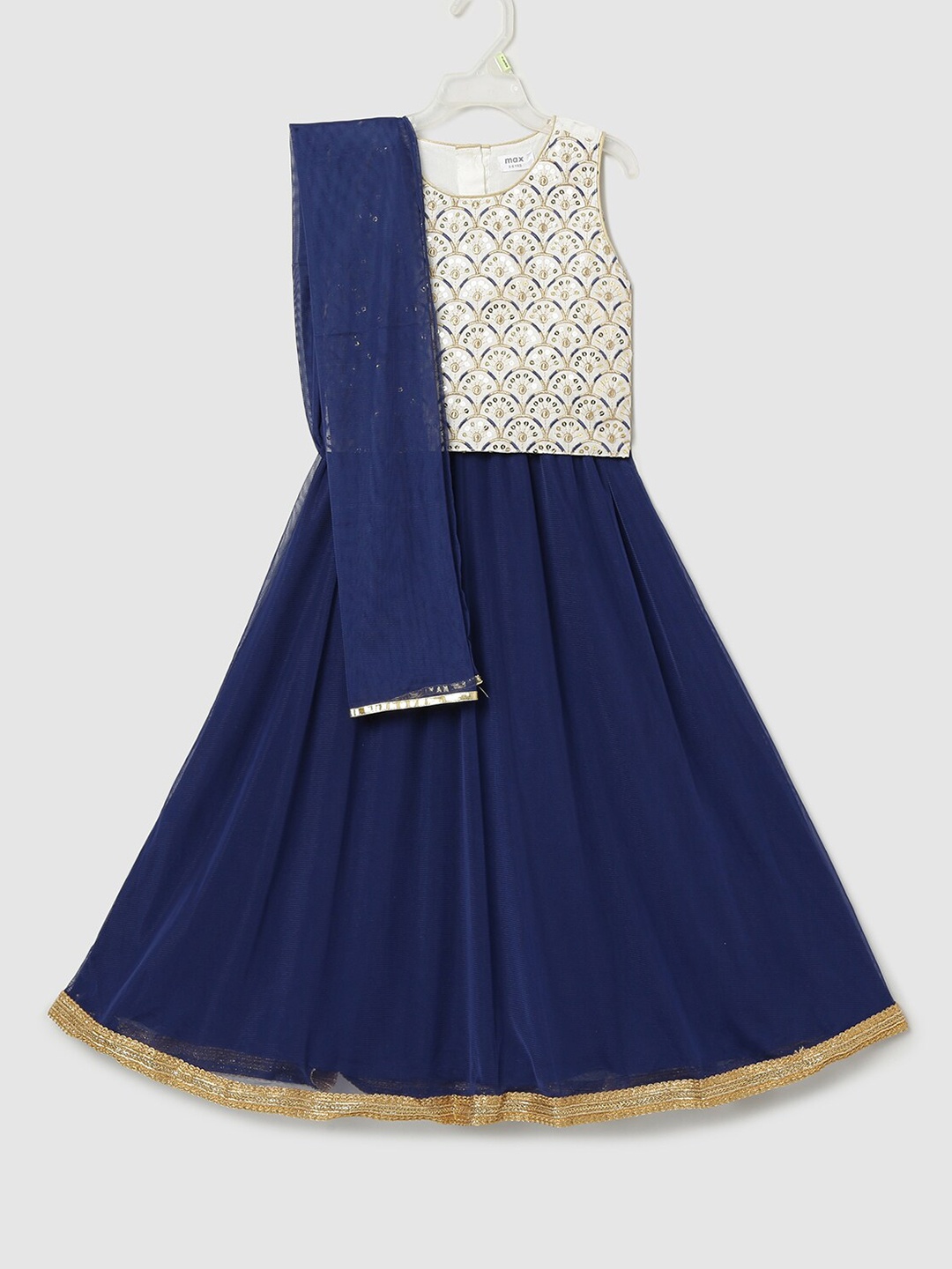

max Girls Cream-Coloured & Navy Blue Embroidered Ready to Wear Lehenga & Blouse With Dupatta