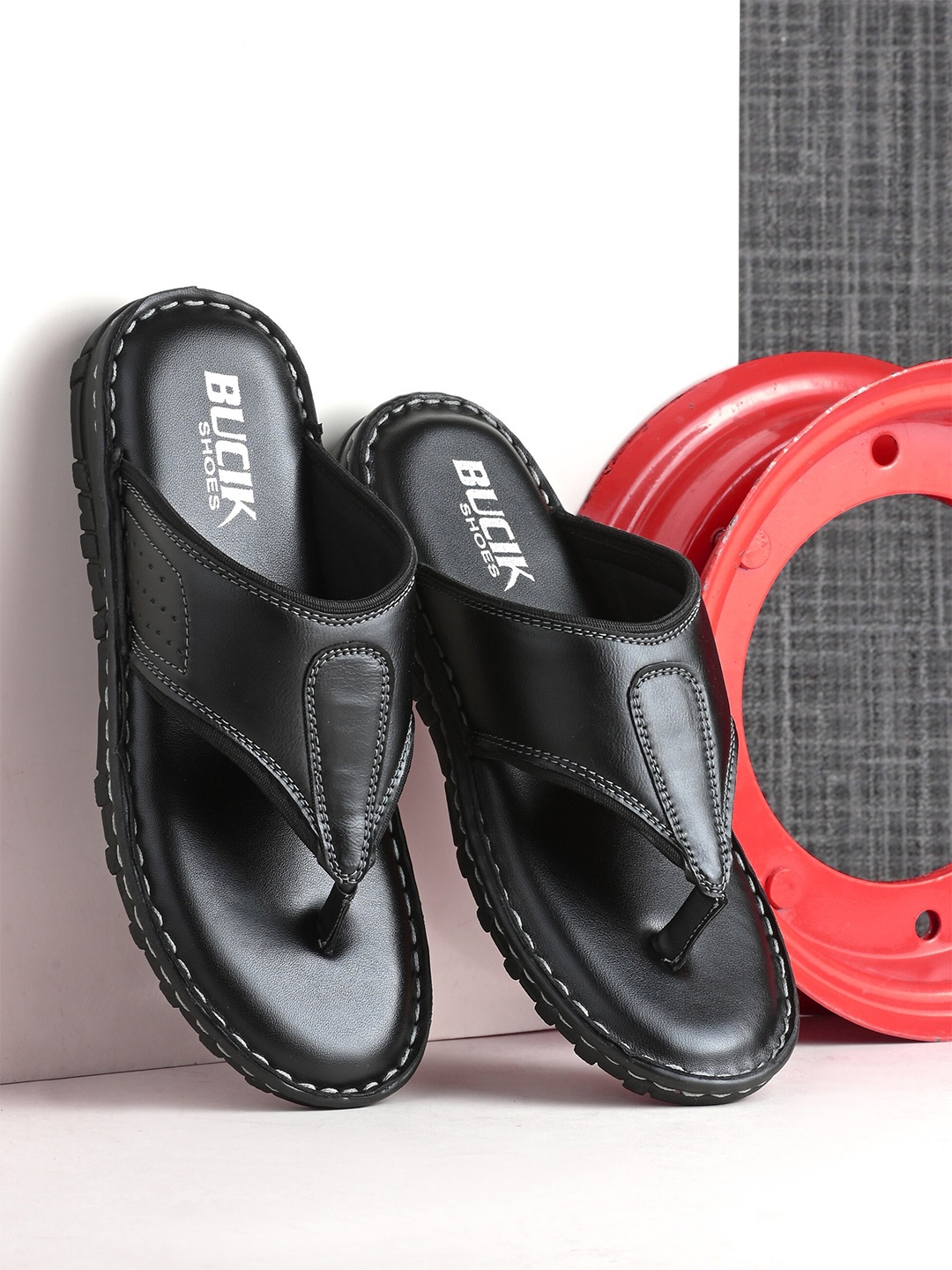 

BUCIK Men Black Solid Rubber Thong Slipper Slip-On