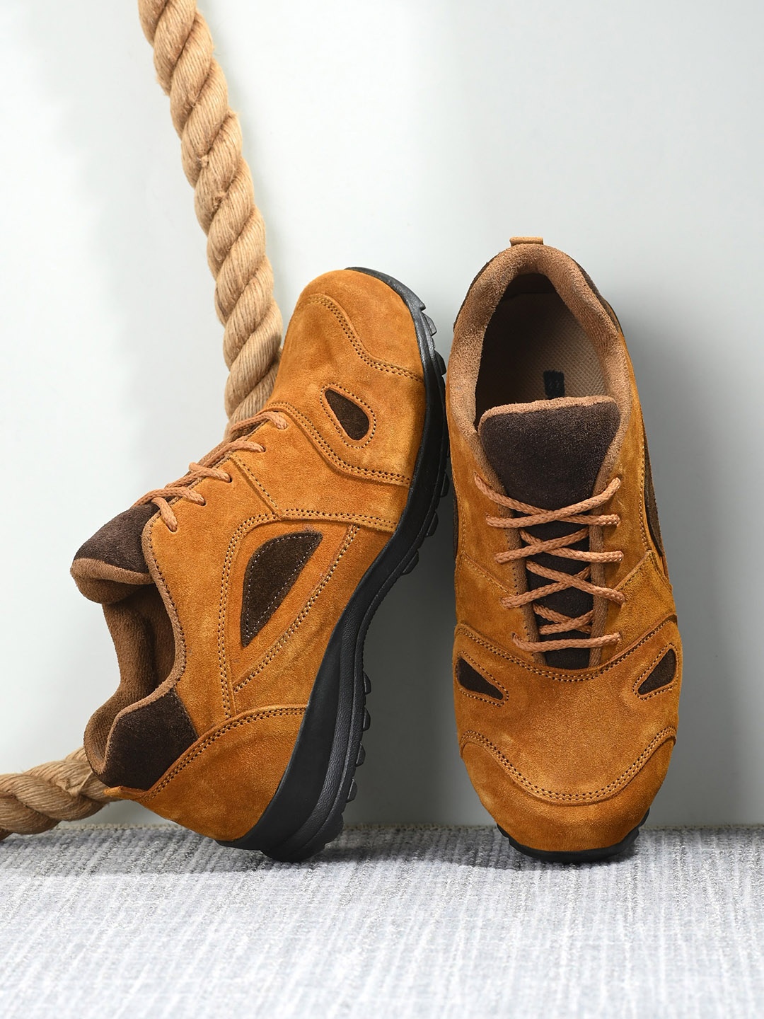 

BUCIK Men Leather Sneakers, Tan