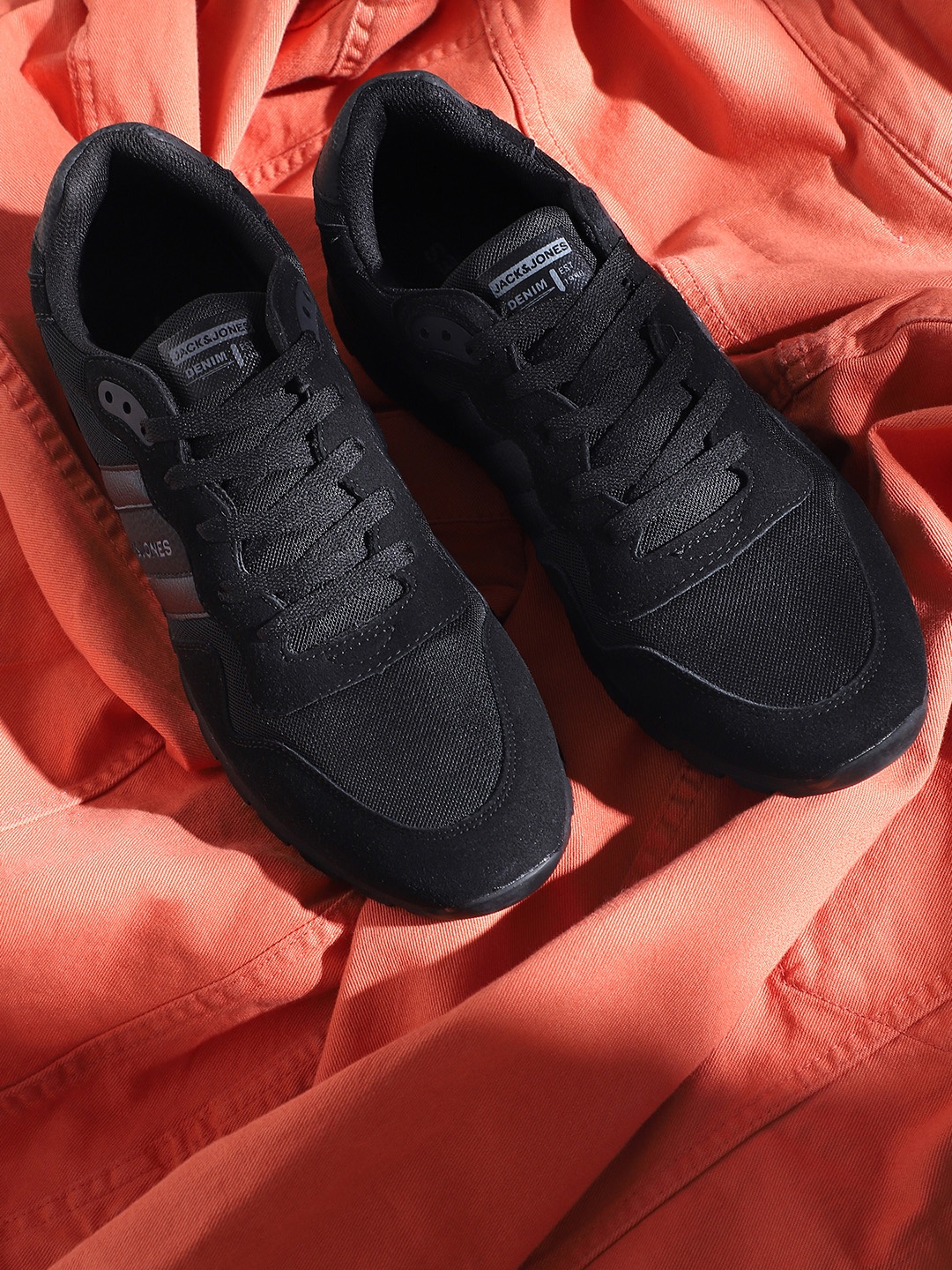 

Jack & Jones Men Black PU Sneakers
