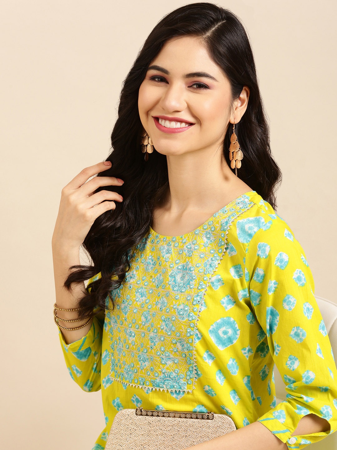 

SHOWOFF Women Printed Mirror Work Kurta with Trouser Set, Lime green