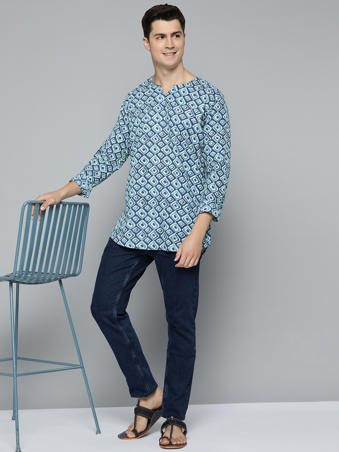 

HERE&NOW Men Blue Ethnic Motifs Printed Kurta