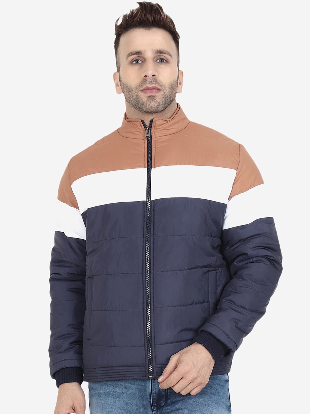 

Xohy Men Navy Blue & White Colourblocked Nylon Lightweight Padded Jacket