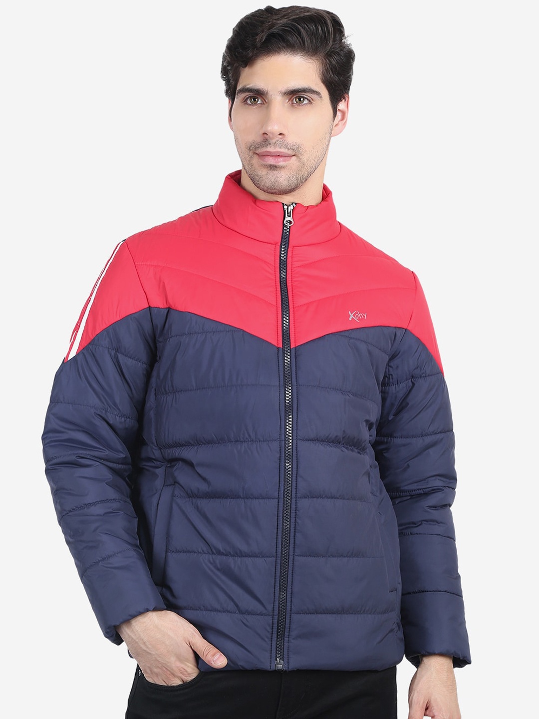 

Xohy Men Navy Blue Red Colourblocked Lightweight Padded Jacket