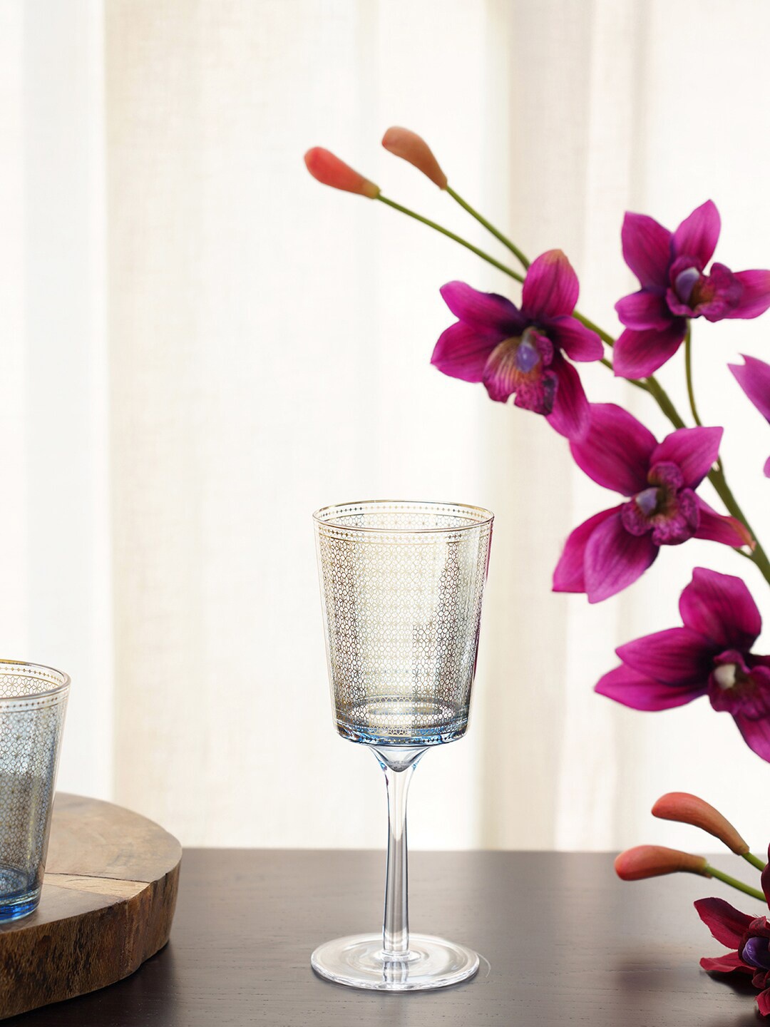 

Pure Home and Living Blue Set Of 4 Textured Wine Glasses