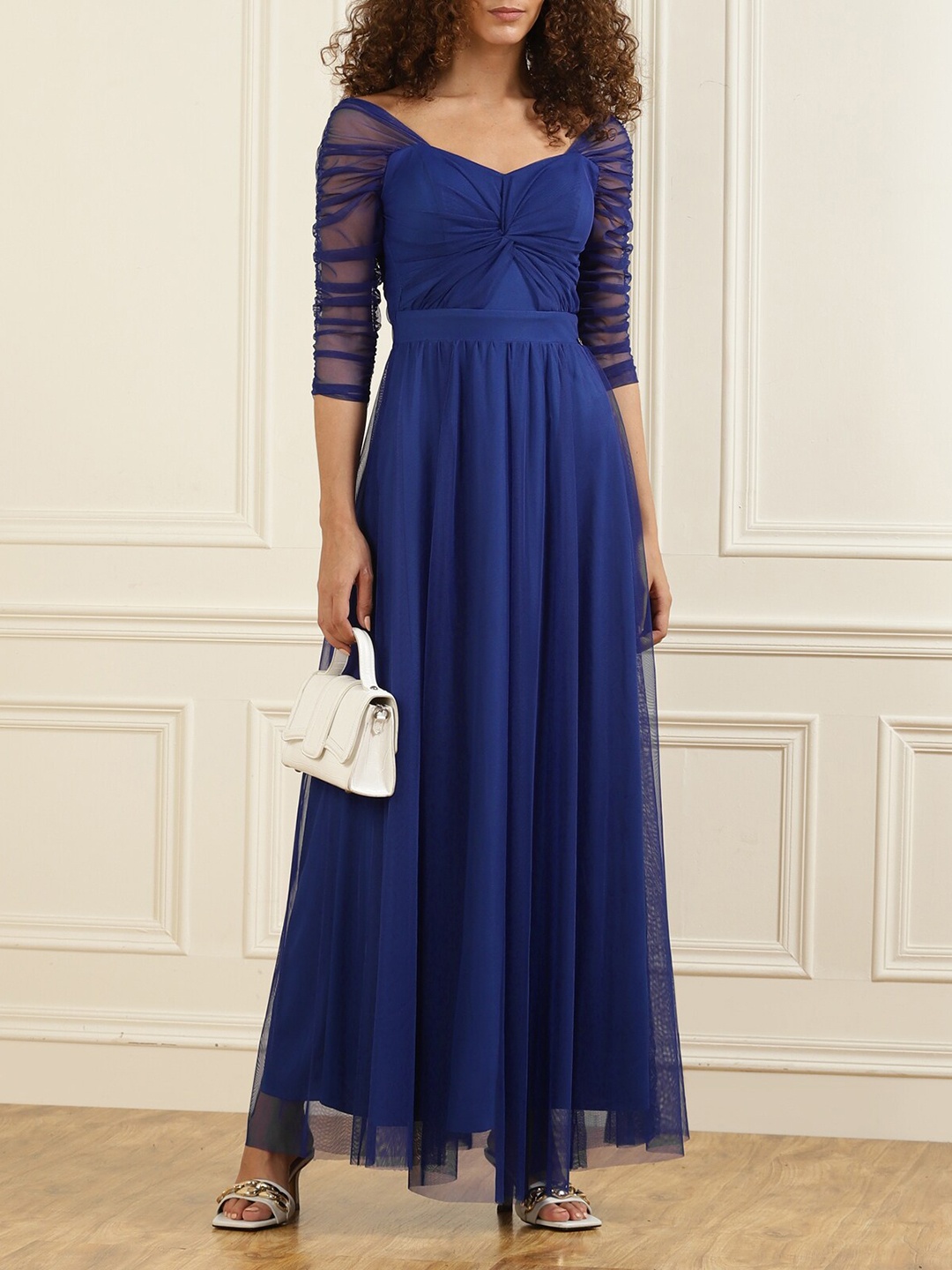 

Rinascimento Blue Solid Maxi Dress