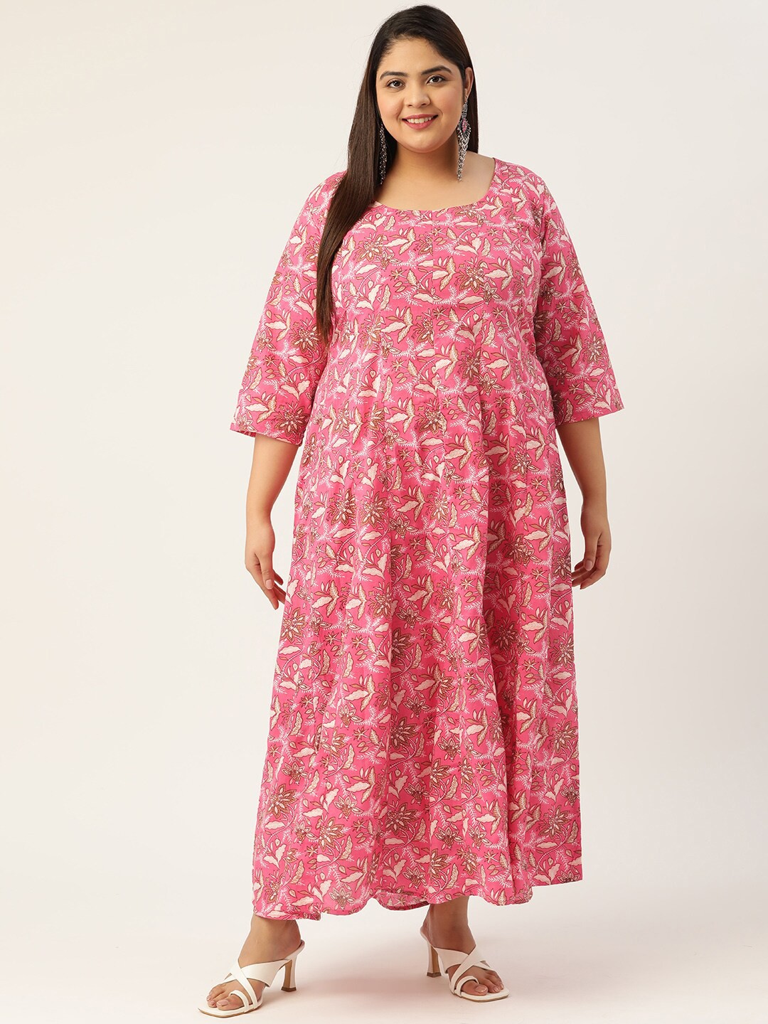 

theRebelinme Plus Size Pink & Beige Cotton Floral Maxi Dress