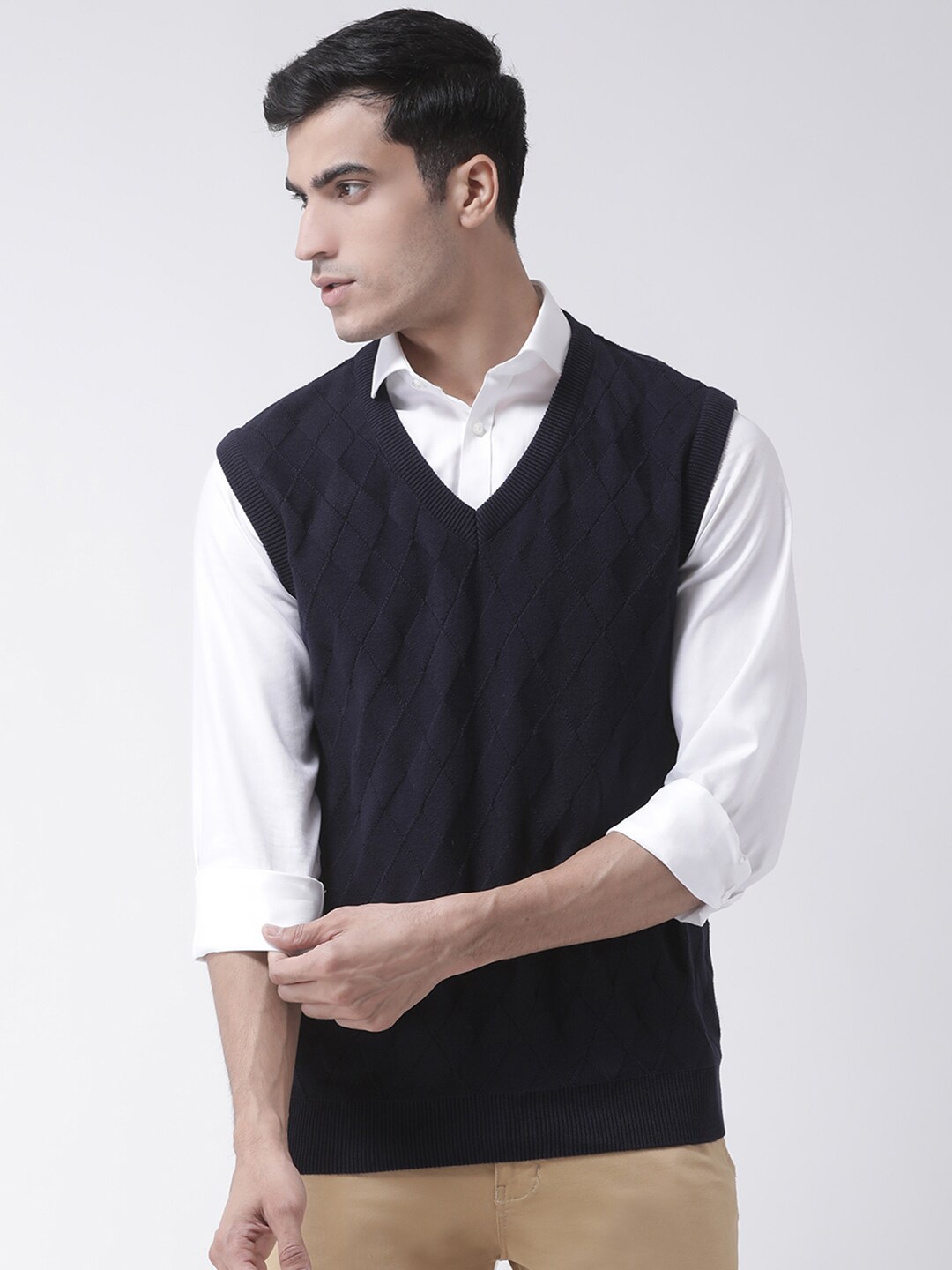

Club York Men Navy Blue Cable Knit Sweater Vest