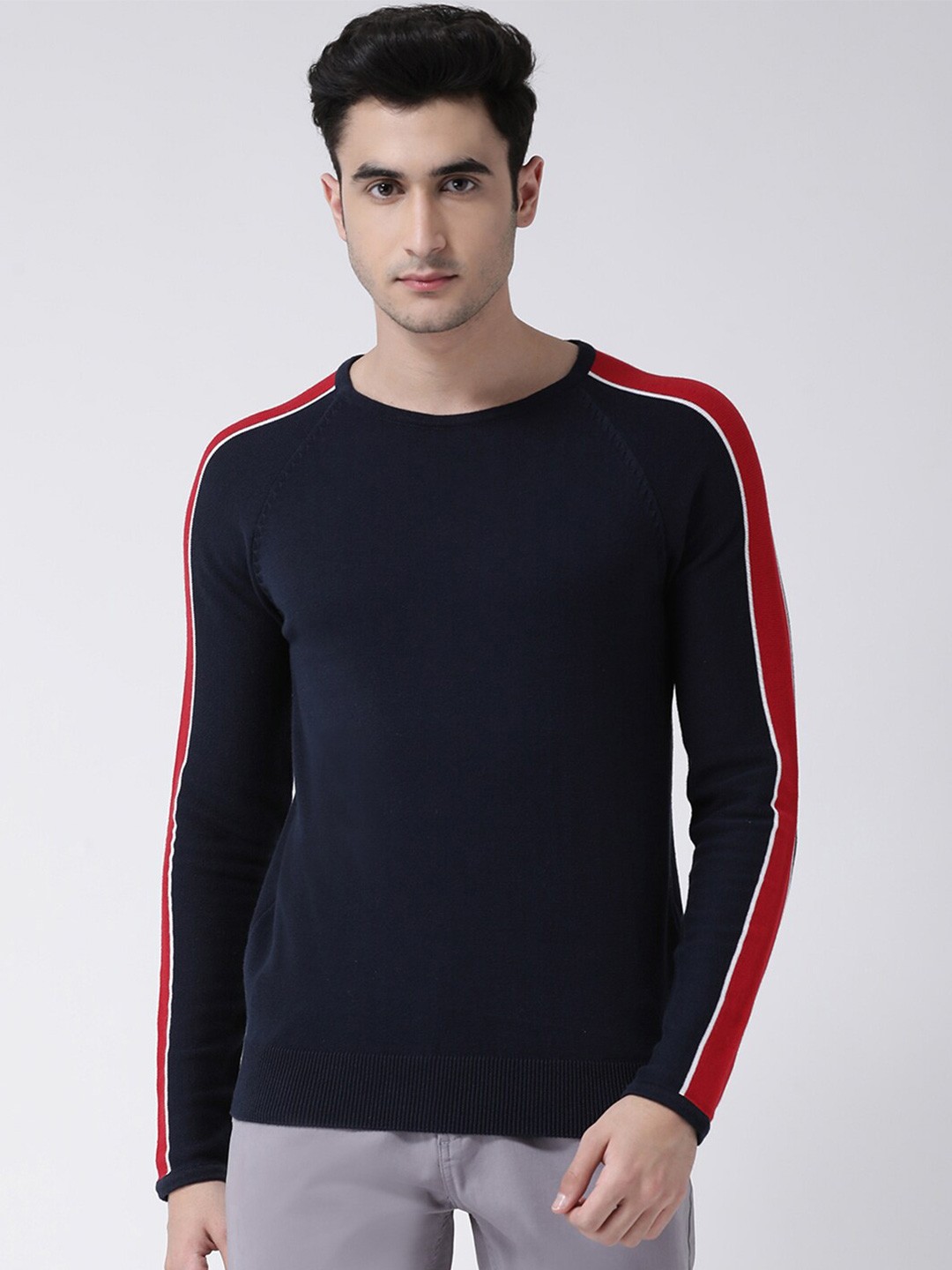 

Club York Men Navy Blue & Red Solid Pullover