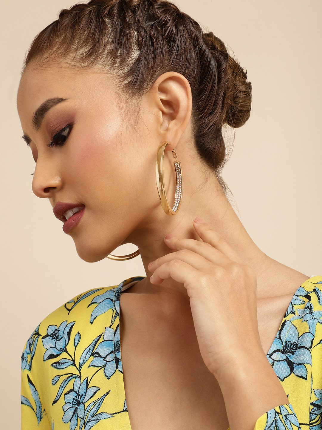 

Sangria Gold-Toned Embellished Circular Hoop Earrings