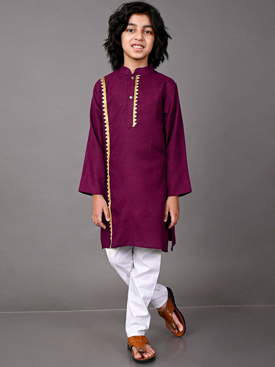 

VESHAM Boys Gotta Patti Kurta with Pyjamas, Burgundy