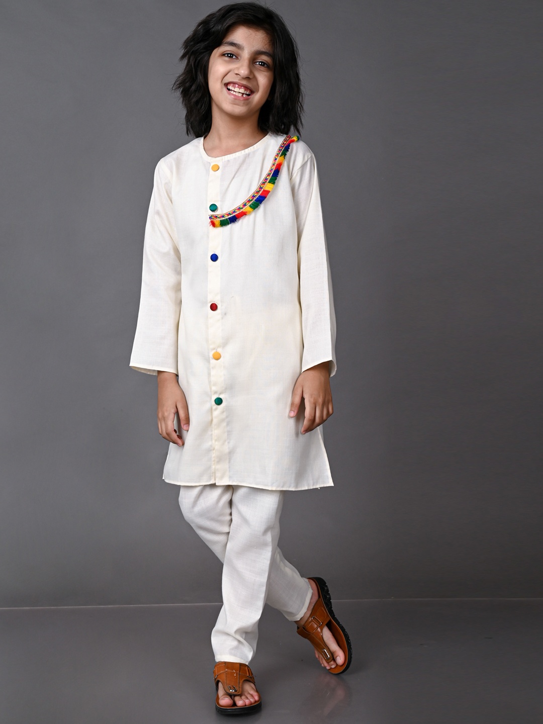 

VESHAM Boys A-line Kurta with Pyjama Set, Off white