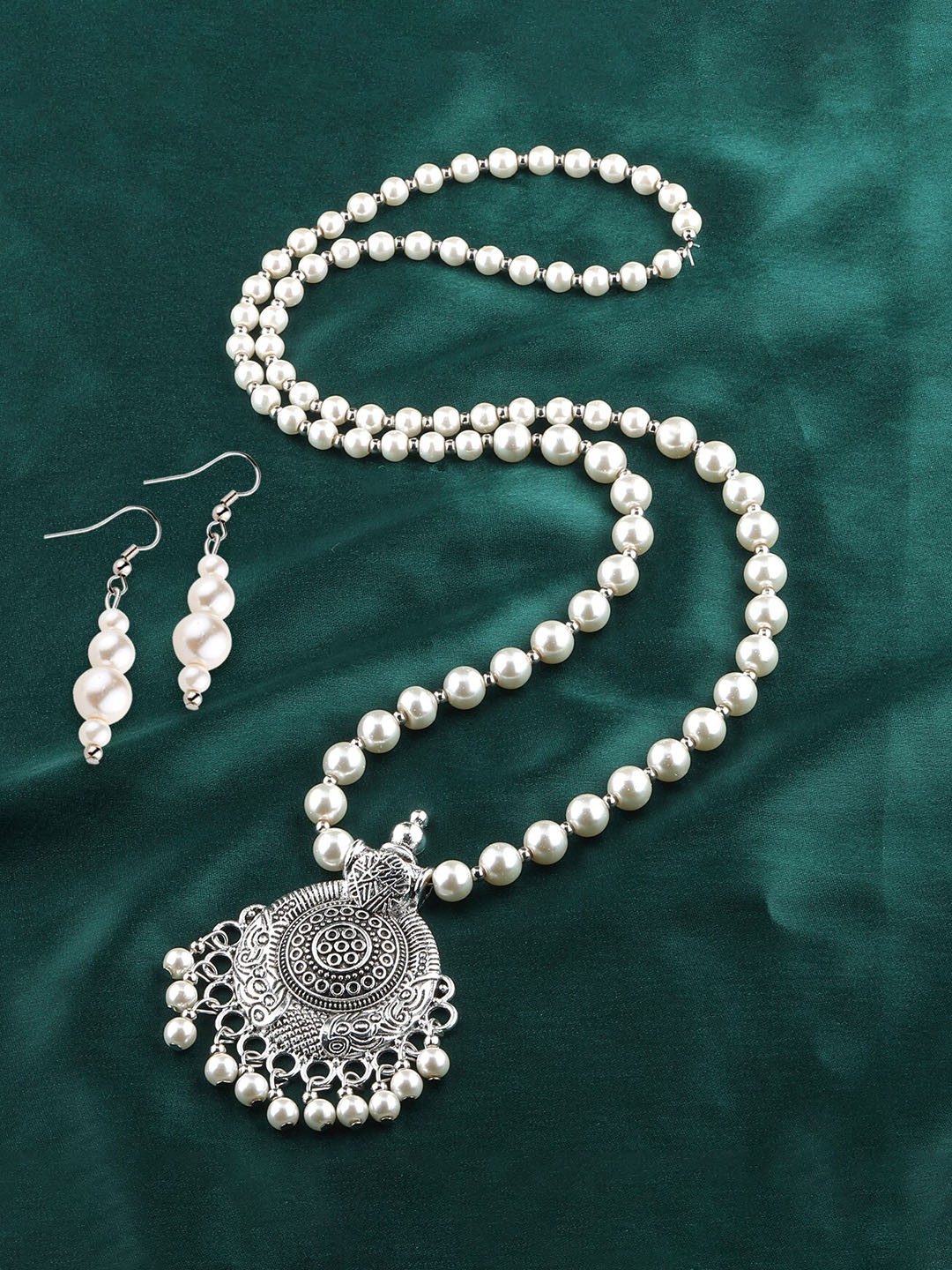 

Silver Shine Silver-Plated White Pearl-Studded Round Pendant Jewellery Set