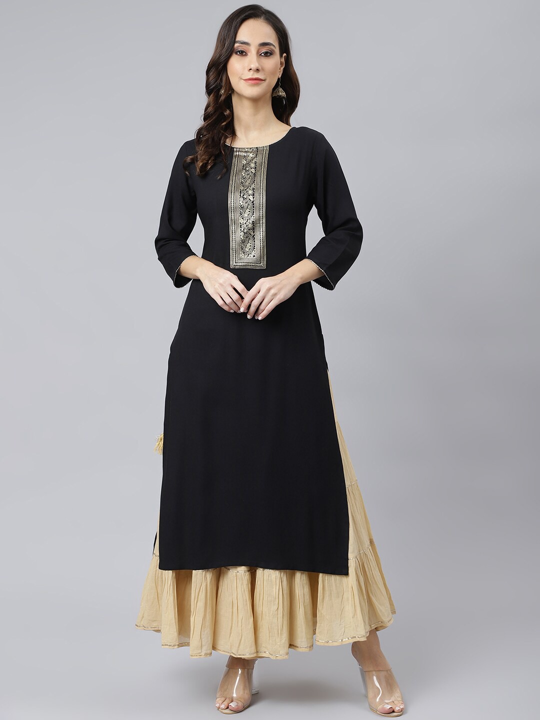 

Janasya Women Black Yoke Design Kurta