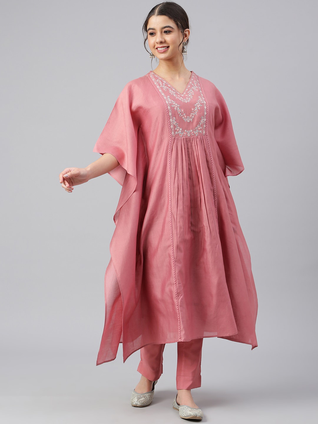 

Janasya Women Rose Embroidered Empire Gotta Patti Kurta with Trousers & With Dupatta